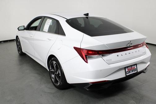 2021 Hyundai ELANTRA Limited