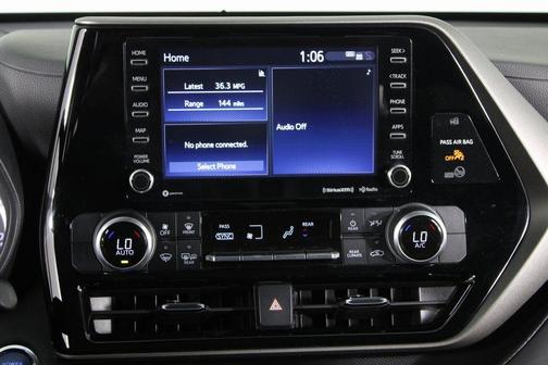 2022 Toyota Highlander Hybrid LE