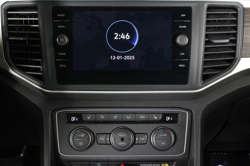 2021 Volkswagen Atlas 3.6L SE w/Technology