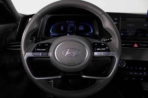 2025 Hyundai ELANTRA Sport