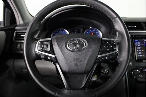 2017 Toyota Camry XLE