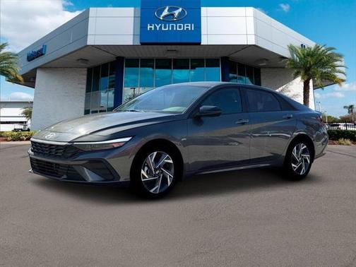 2025 Hyundai ELANTRA Sport