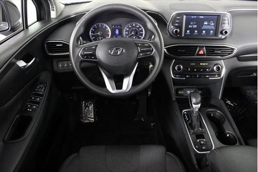 2019 Hyundai SANTA FE SE 2.4