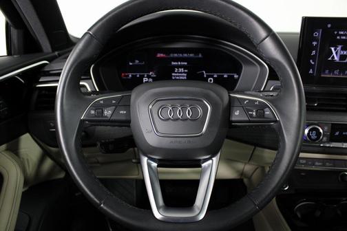 2024 Audi A4 45 S line Premium Plus