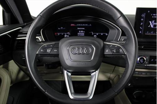 2024 Audi A4 45 S line Premium Plus