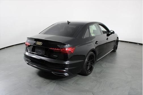 2024 Audi A4 45 S line Premium Plus