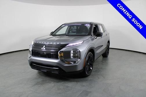 2023 Mitsubishi Outlander SE Black Edition 2WD