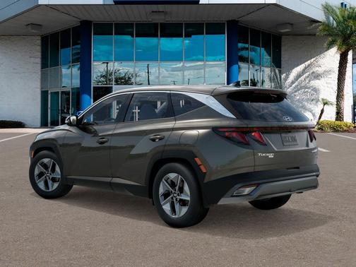 2026 Hyundai TUCSON Hybrid SEL