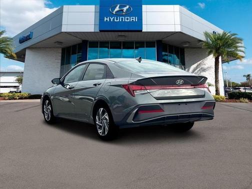 2025 Hyundai ELANTRA Sport