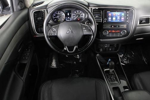 2019 Mitsubishi Outlander SEL