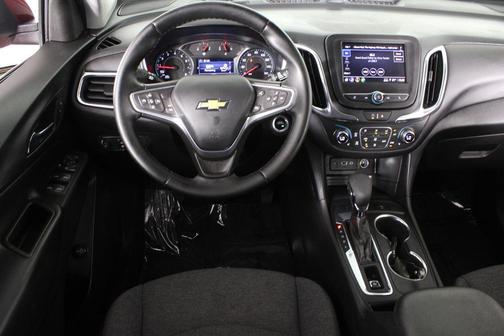 Radiant Red Tintcoat 2023 Chevrolet Equinox 1LT