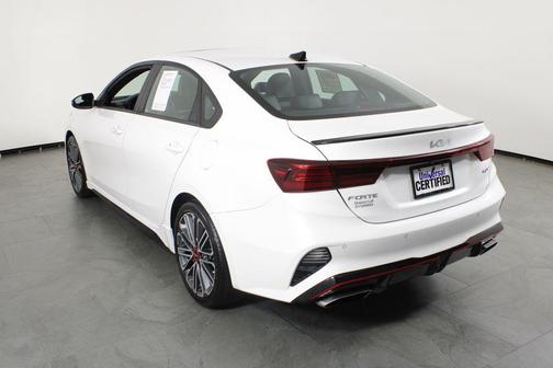 Snow White Pearl 2023 Kia Forte GT