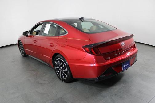 2021 Hyundai SONATA Limited