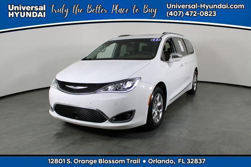 Bright White Clearcoat 2017 Chrysler Pacifica Limited