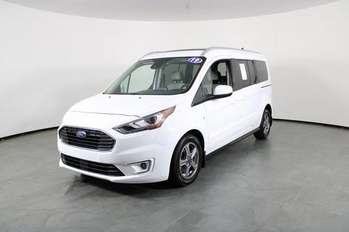 2019 Ford Transit Connect Titanium w/Rear Liftgate