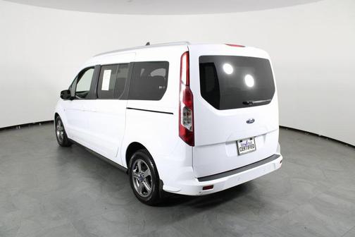 2019 Ford Transit Connect Titanium w/Rear Liftgate