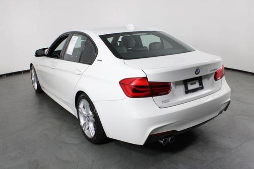 2018 BMW 330e iPerformance