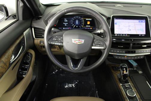 2022 Cadillac CT5 Premium Luxury