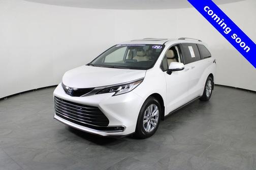 2024 Toyota Sienna Limited