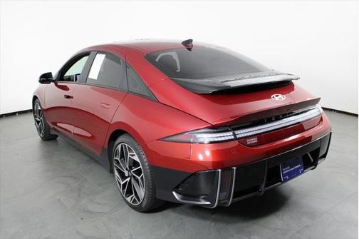 2024 Hyundai IONIQ 6 SEL