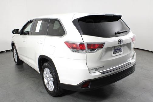 2014 Toyota Highlander LE
