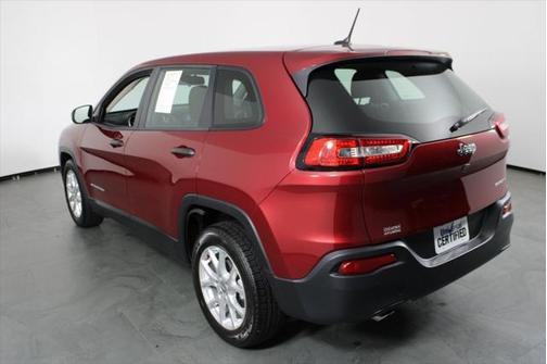 2015 Jeep Cherokee Sport