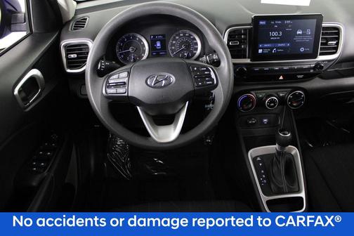 2021 Hyundai VENUE SE