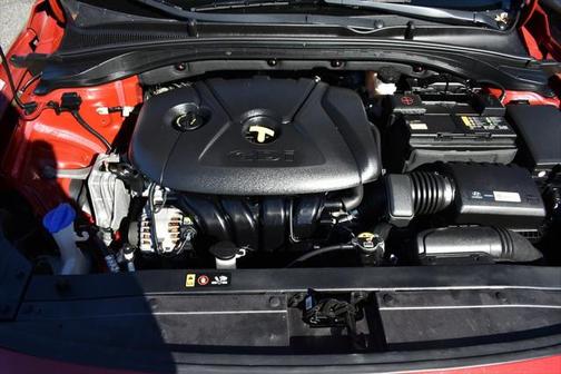 2019 Hyundai Elantra GT Base