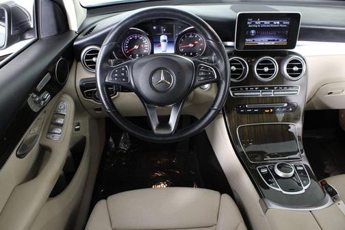 2019 Mercedes-Benz GLC 300 Base