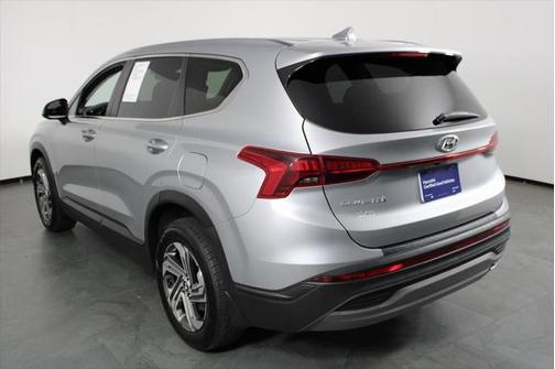 2022 Hyundai SANTA FE SE