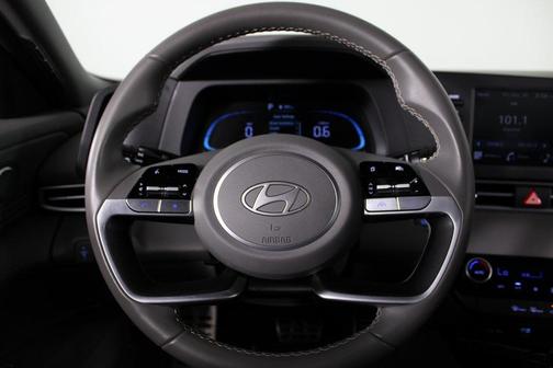 2025 Hyundai ELANTRA Sport