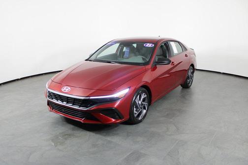 2025 Hyundai ELANTRA Sport