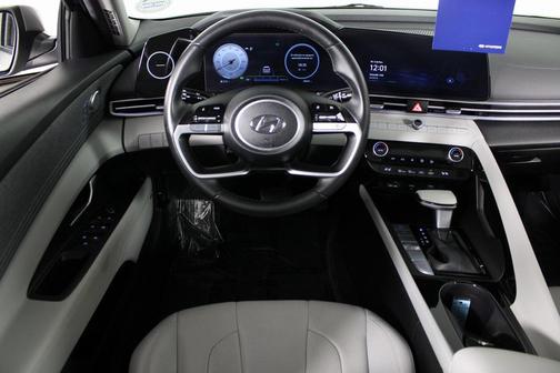 2023 Hyundai ELANTRA HEV Limited