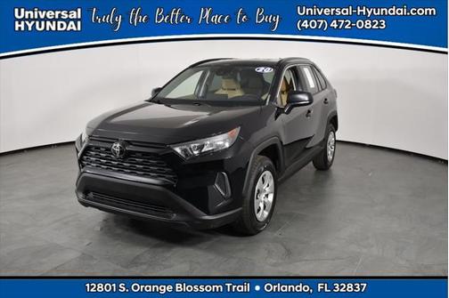 2020 Toyota RAV4 LE