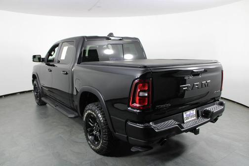 Diamond Black Crystal Pearlcoat 2025 RAM 1500 Rebel