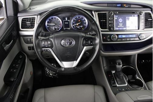 2014 Toyota Highlander Limited
