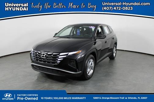 Black Pearl 2024 Hyundai TUCSON SE