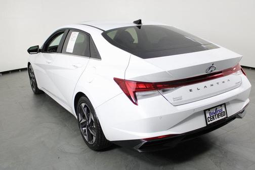 2021 Hyundai ELANTRA Limited