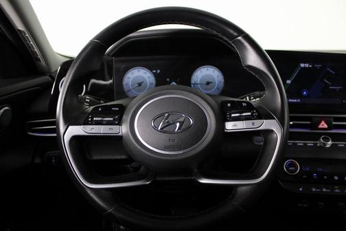 2021 Hyundai ELANTRA Limited