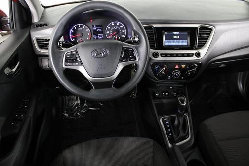 2019 Hyundai Accent SE