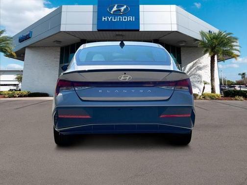2025 Hyundai ELANTRA Sport