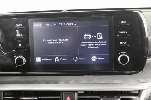 2023 Kia K5 LXS