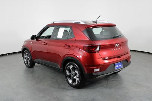 2024 Hyundai VENUE Limited