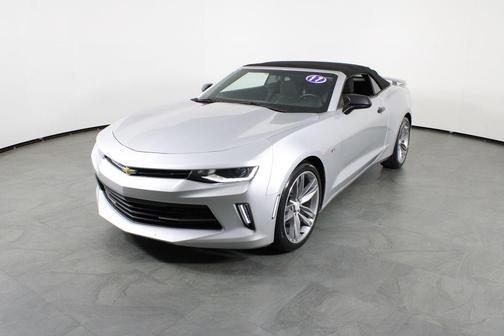 Silver Ice Metallic 2017 Chevrolet Camaro 1LT