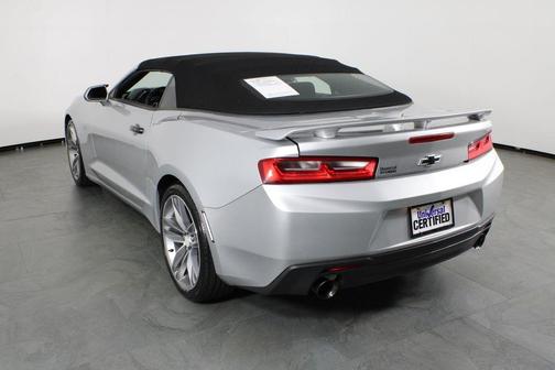Silver Ice Metallic 2017 Chevrolet Camaro 1LT