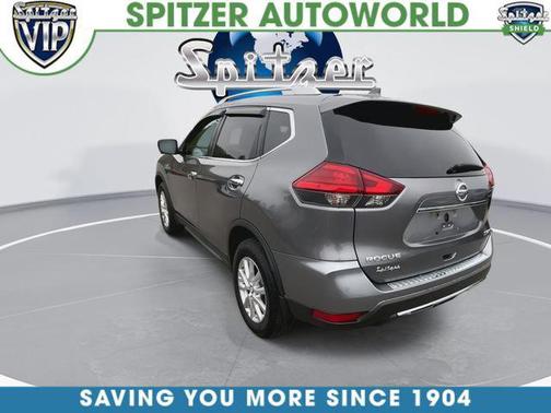 Gun Metallic 2017 Nissan Rogue SV