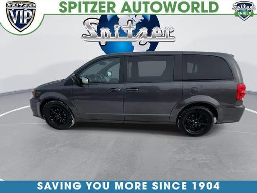 Granite Pearlcoat 2019 Dodge Grand Caravan GT