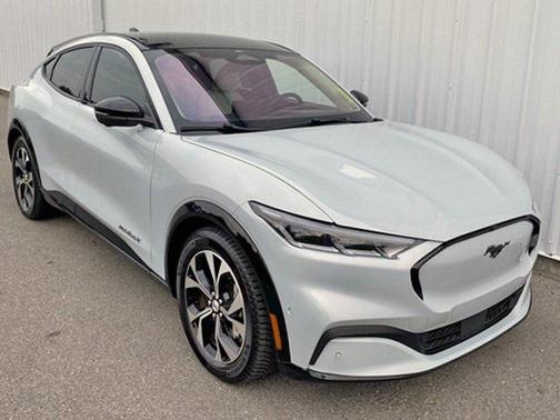 2022 Ford Mustang Mach-E Premium