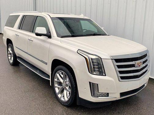 2018 Cadillac Escalade ESV Luxury