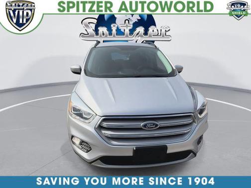 Ingot Silver Metallic 2018 Ford Escape SEL